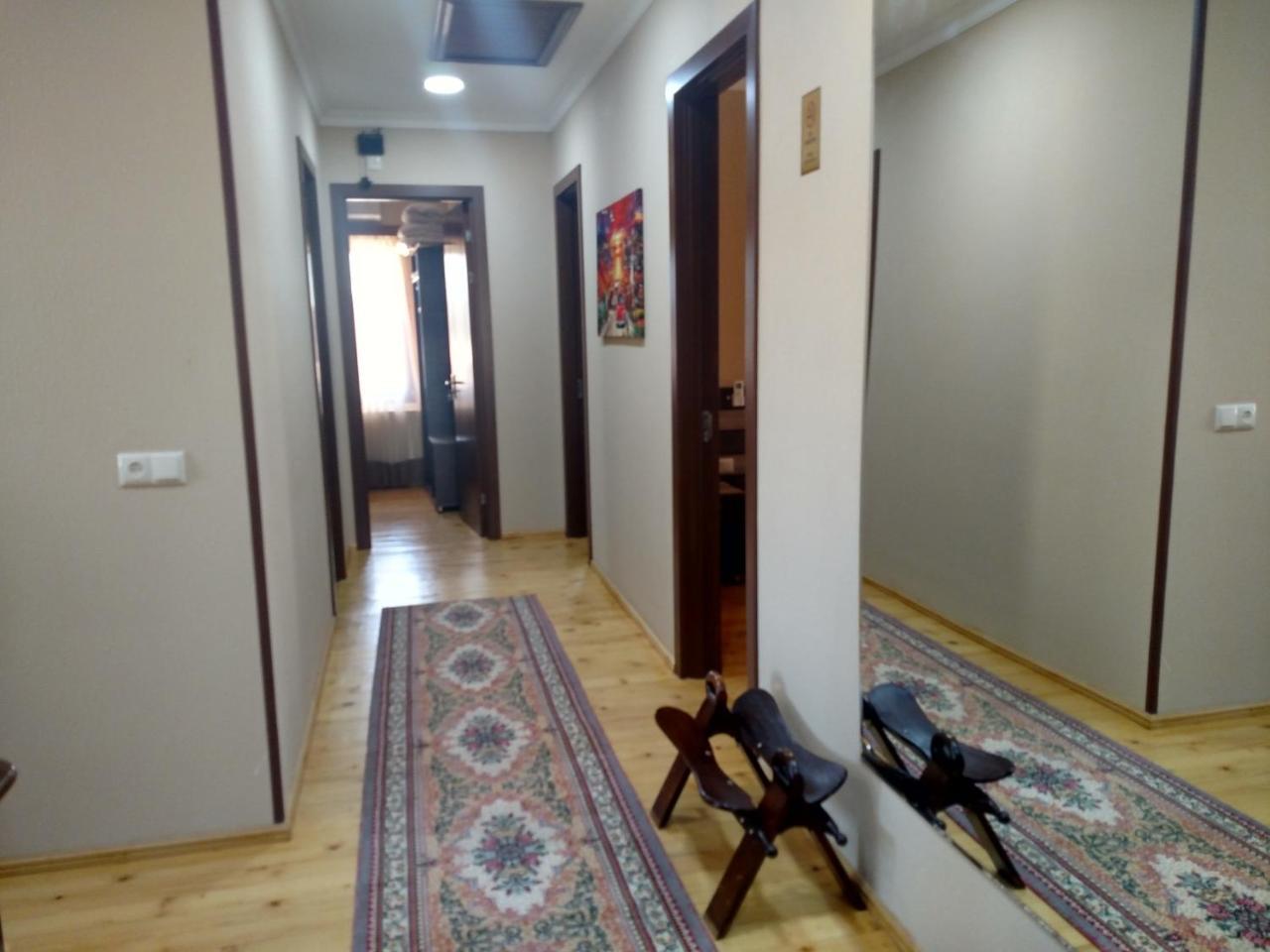 Hotel Villa Kutaisi Exteriör bild